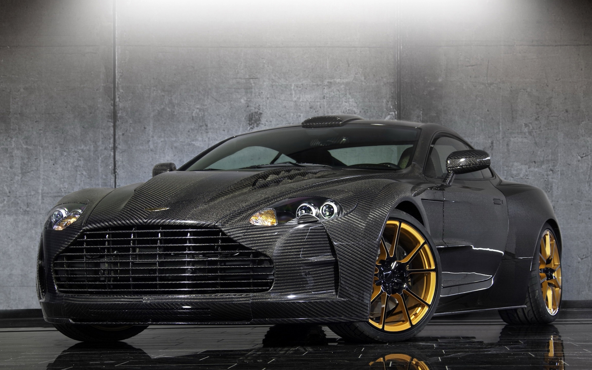Тюнинг Aston Martin